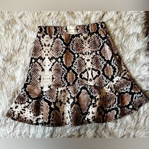 PrettyLittleThing Snakeskin skirt S